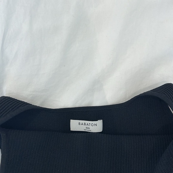 Aritzia Babaton Sculpt Knit Square-neck Cropped Tank Top - Picture 5 of 5